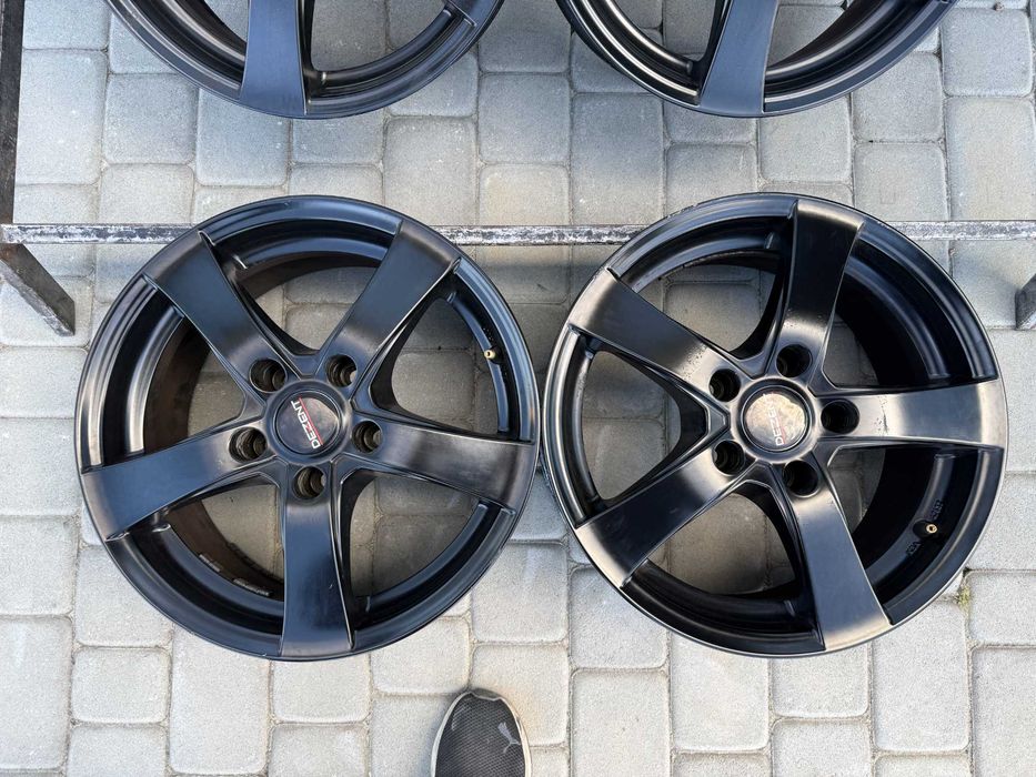 Диски Dezent R16 5x114,3 7J ET40 Kia Hyundai Mazda Nissan Toyota Renault