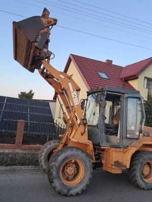Ładowarka case przegubowa