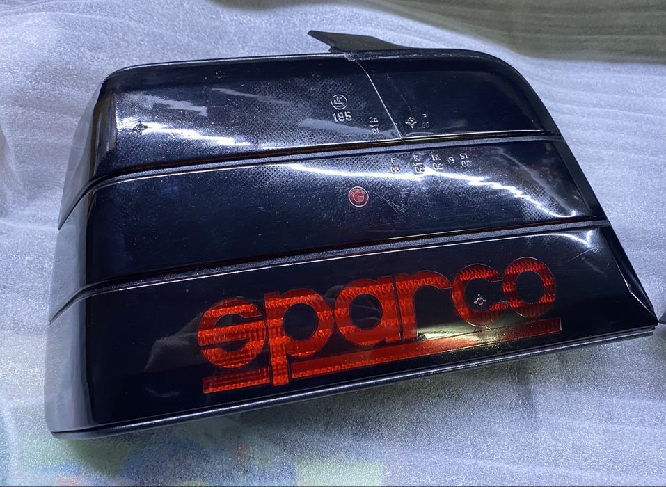 Lampy tył tylne bmw e36 sedan sparco