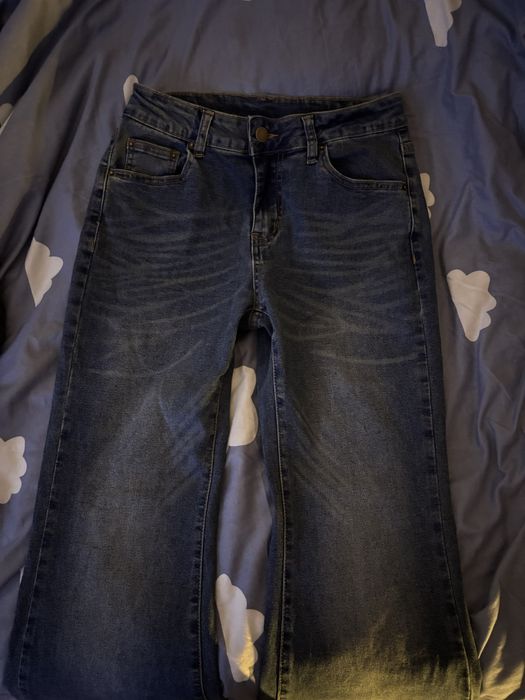 синие джинсы клеш shein