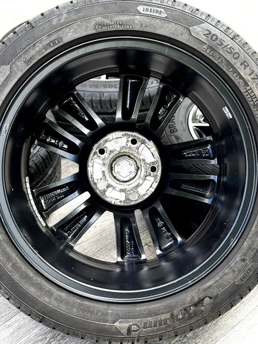Колеса. Диски Рено r17, 5/114,3. Renault Scenic, Megan.  205/50/17 Barum