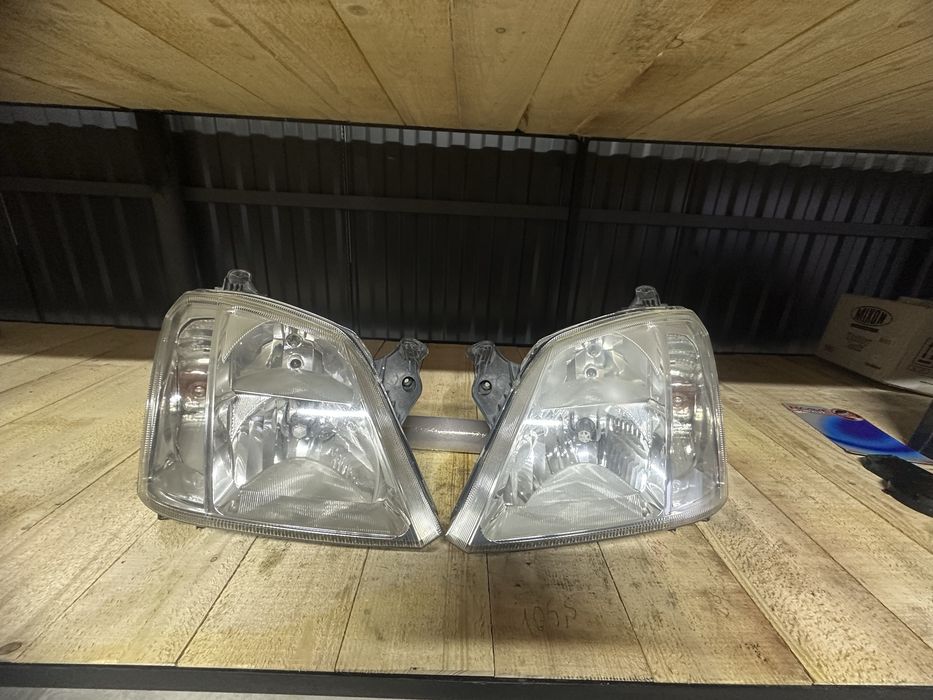 Фари передні opel meriva меріва оптика