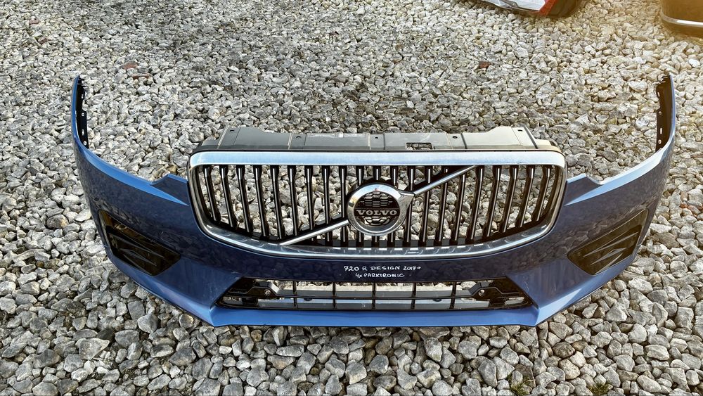 Zderzak przedni R DESIGN 720 Volvo XC60 II 17- oryginal 4xParktronic