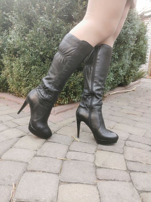 Демисезонные кожаные сапоги 37 braska