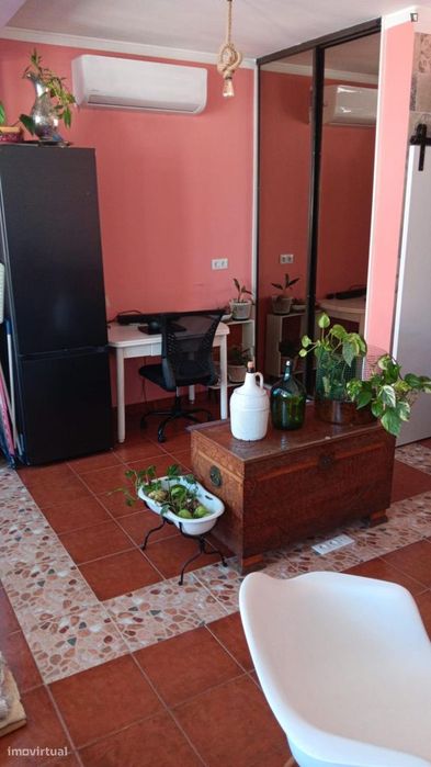 Estúdio - localizado em Arroios Lisbon