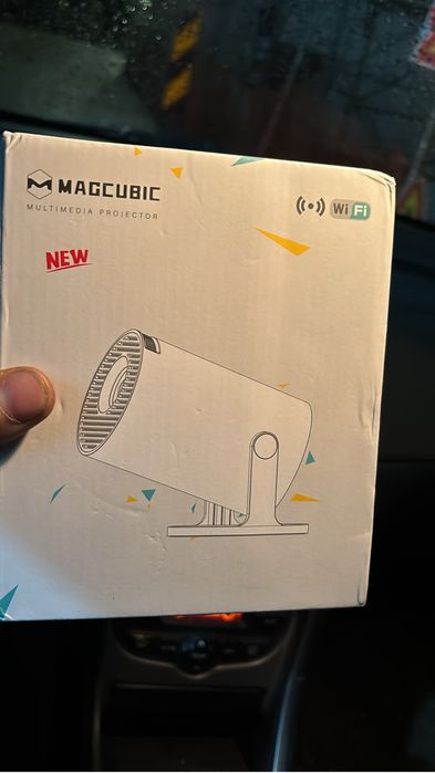 Projetor 4k android nova versao!!