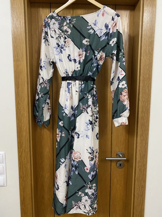 Vestido com elastico na cintura