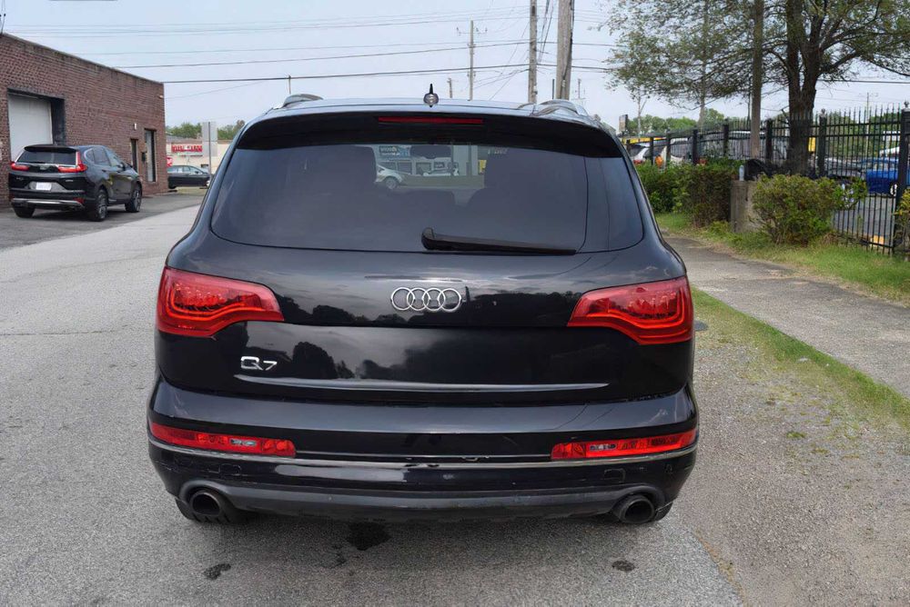 Audi Q7 quattro Premium Plus      2013