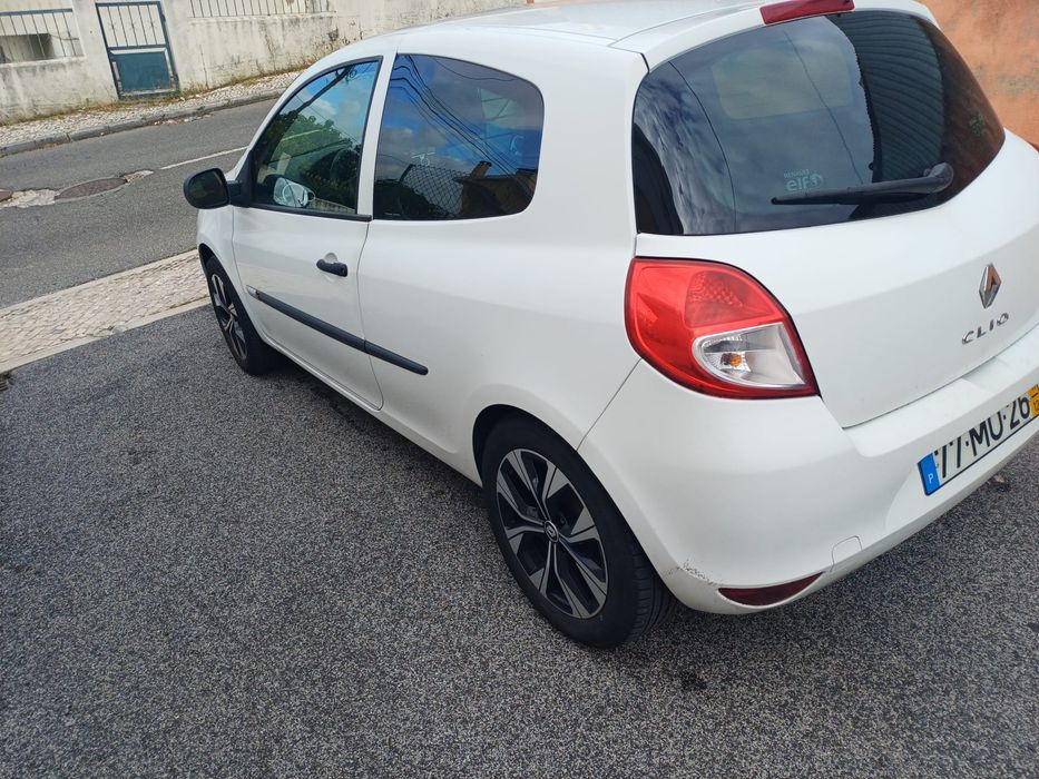 Renault Clio 1.5DCI comercial