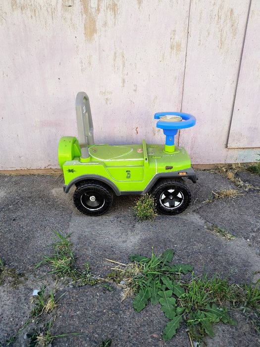 Машинка-каталка LBL 608 MY