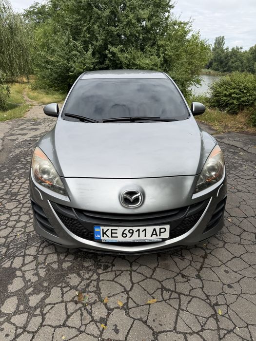 Продам Mazda 3 2010 год