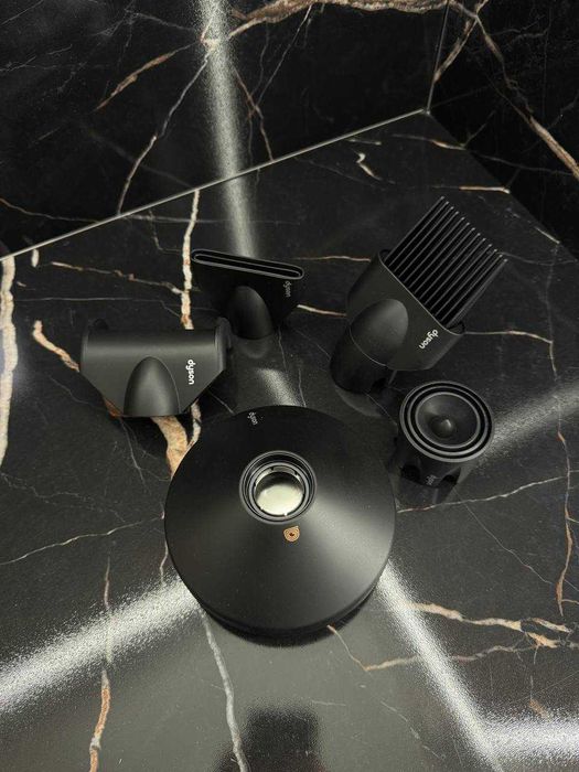 Suszarka Dyson Supersonic R HD18 – Profesjonalna – Nowa