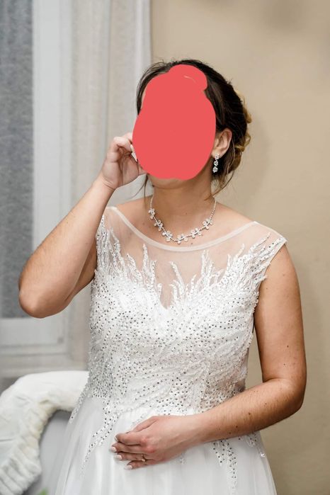 Suknia slubna m/l