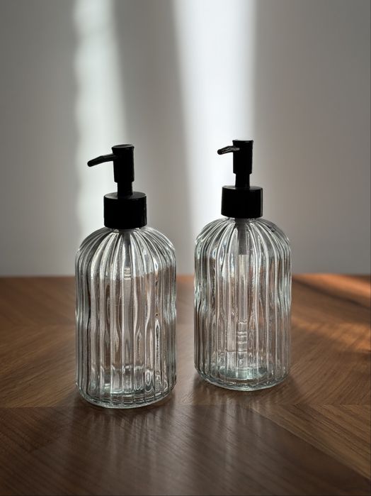 Szklany dozownik do mydła JYSK – zestaw 2 sztuki