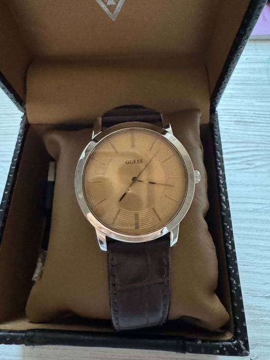 Продам чоловічий  годинник оригінал