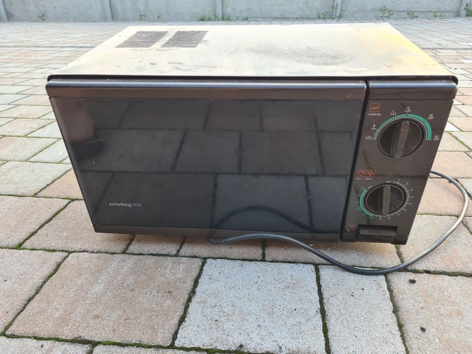 Kuchenka Mikrofalowa Mikkrofala Privileg 8018