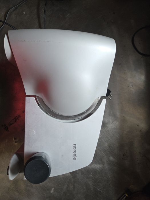 Krajalnica GORENJE R607A praktycznie nieużywana