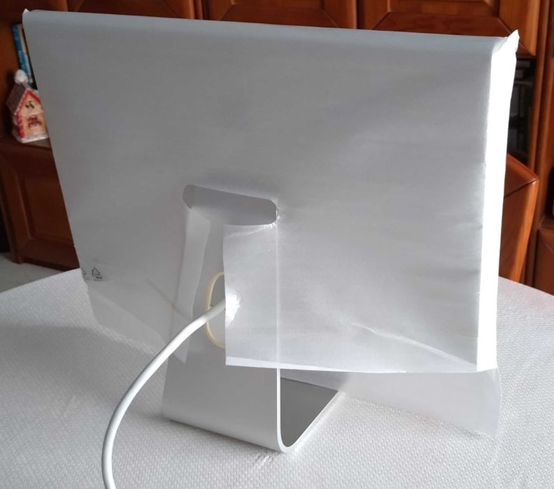 Apple Cinema Display (20 Polegadas)