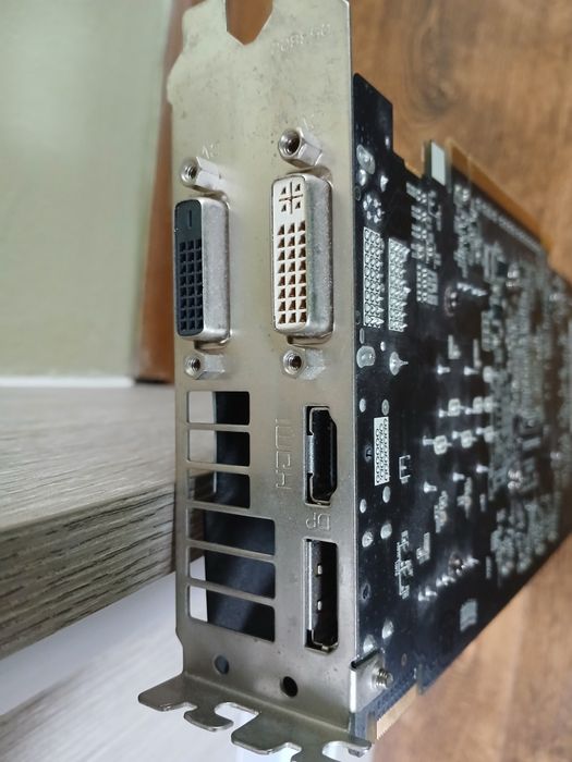 Karta graficzna Sapphire Radeon R9 270X Vapor-X OC 2GB