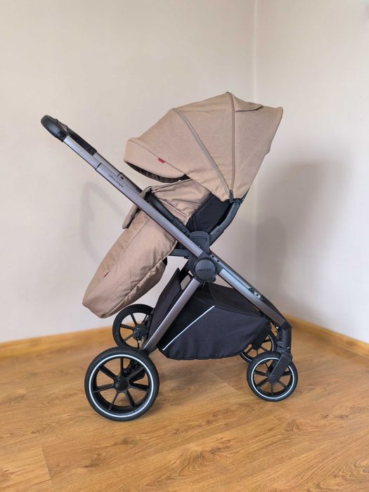 Прогулянкова коляска Carrello Ultra