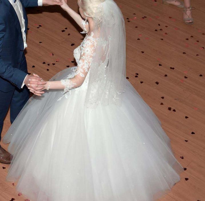 Suknia ślubna rozmiar s