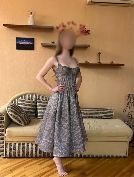 Продам вечернее- выпускное платье