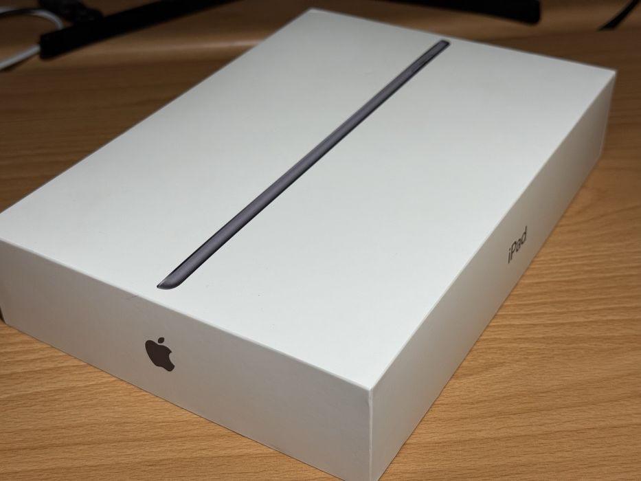 Apple iPad 10.2" (9 Gen) Space Gray