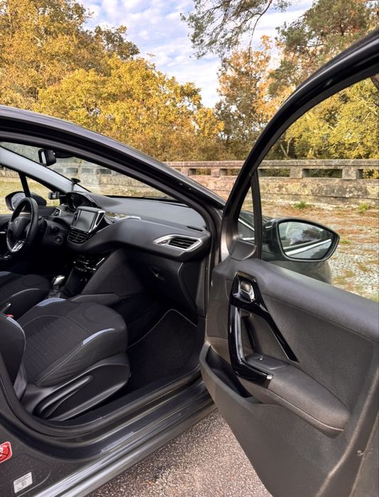 Peugeot 208 Allure — photo 5