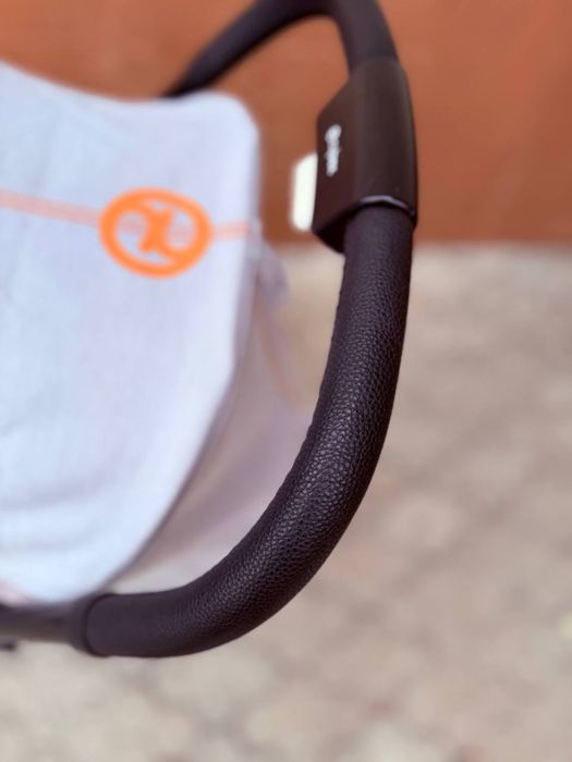 Прогулянкова коляска Cybex Eezy S2+