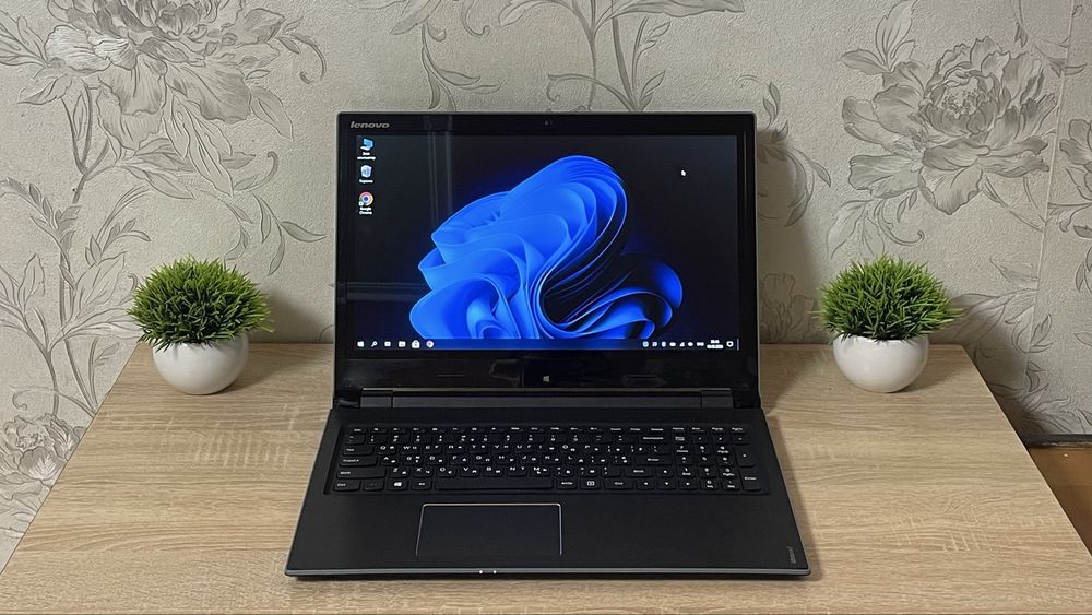 Ноутбук Lenovo IdeaPad Flex 15 / Intel Core i5 / 3 год. акб / Гарний стан