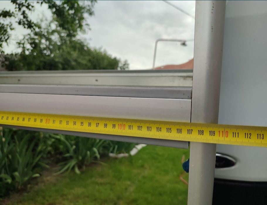 Продам дзеркальну вітрину