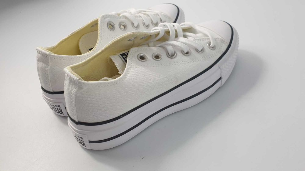 Buty Trampki Damskie Converse CT All Star Lift OX 560251C Białe roz  35