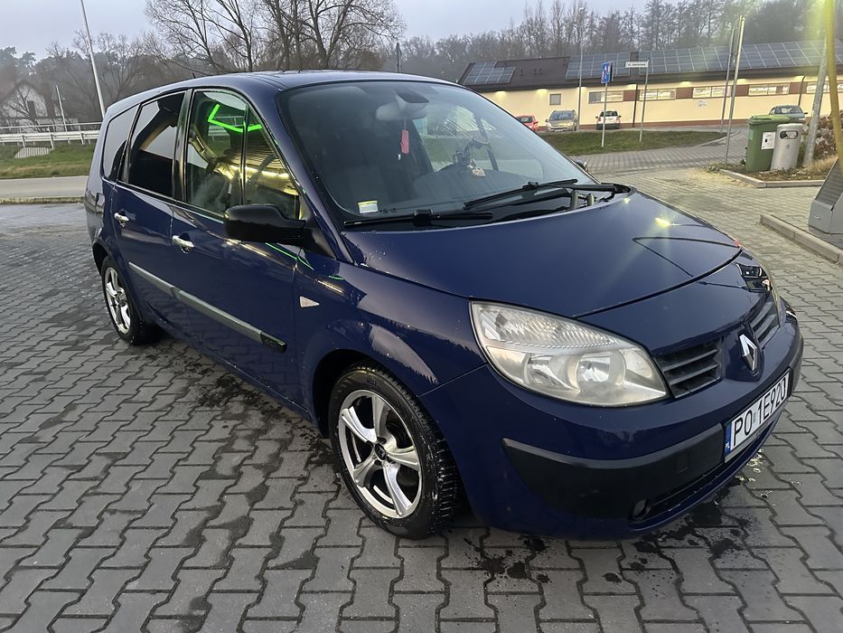 Renault Scenic 1,5 diesel 7-osób hak alu klima