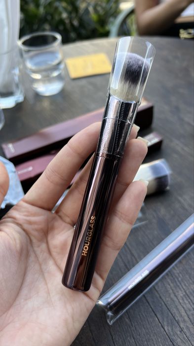 Кисти hourglass, пензли, для пудри, для тональної основи, консилер