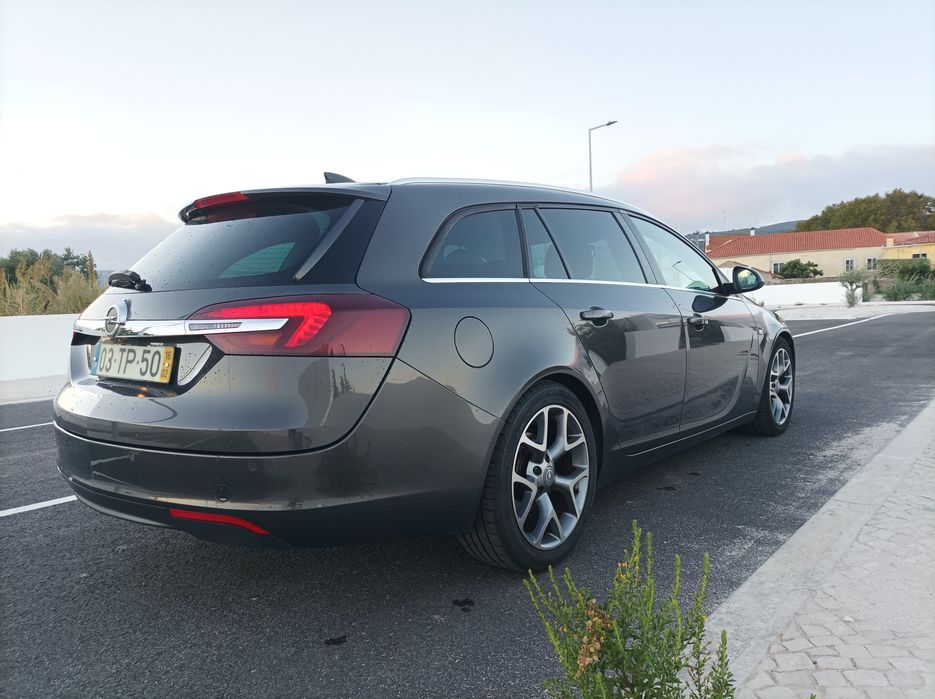 Opel Insignia 1.6
