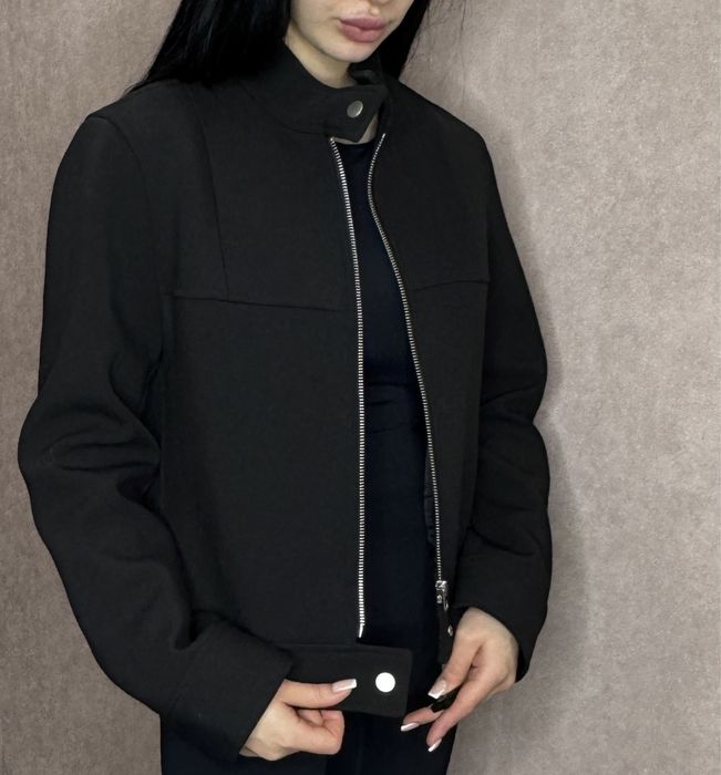 Куртка Zara чорна