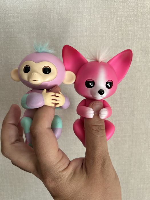 Набір інтерактивних іграшок WowWee Fingerlings (Мавпочка та Лисичка), оригінал. Ціна за пару!