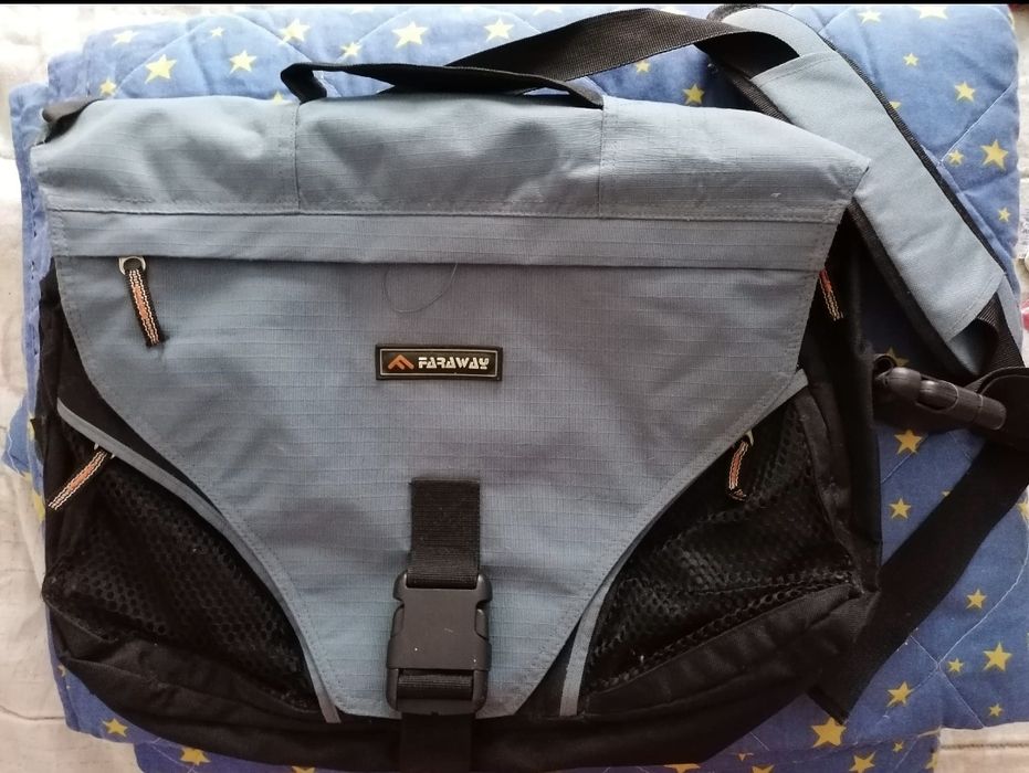 Portable Laptop Bag with Handle