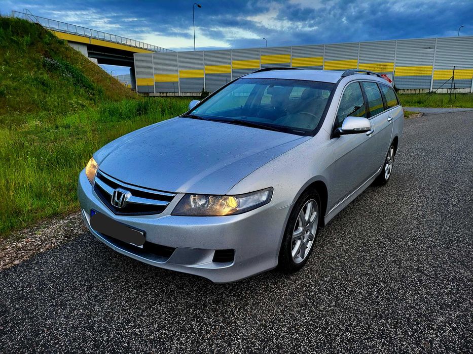 HONDA ACCORD 2.0B el.klapa navi alu klima android skóra SUPER STAN