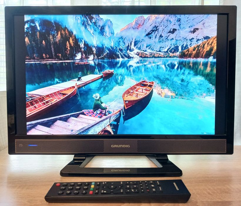 Телевізор Grundig 22"