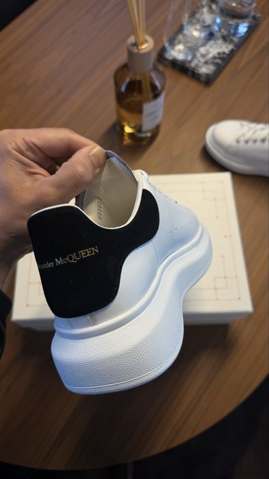Alexander McQueen Velour 41