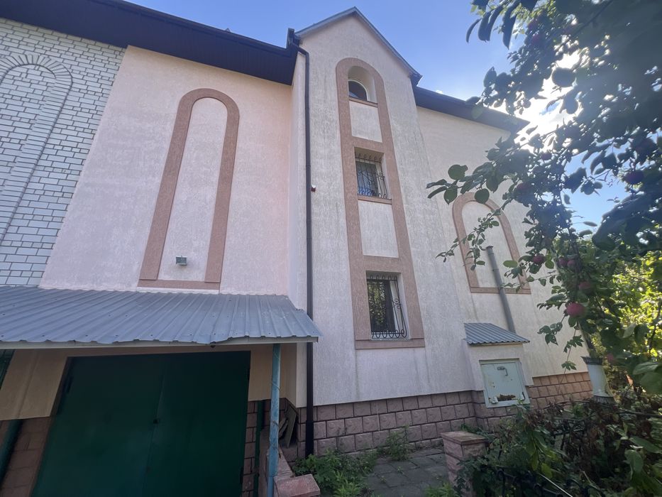 Продам будинок 382м2 с.Артемівка ( Бориспільський р-н)