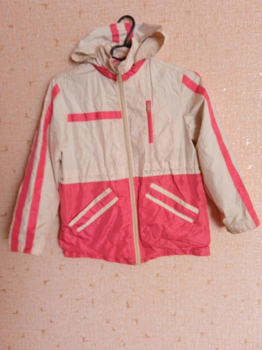 Продам модний одяг недорого.розміри M XL.