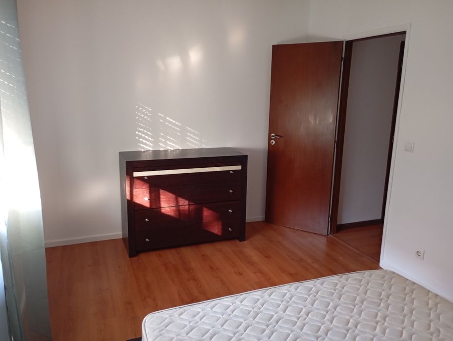 Quarto mobilado Pingo doce st tecla
