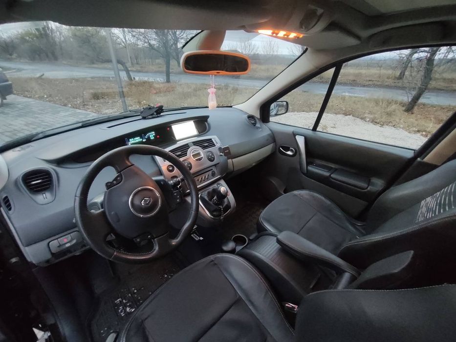Renault Scenic 2 Срочно!