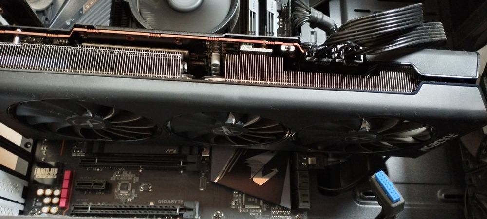 XFX Speedster SWFT 319 AMD Radeon™ RX 6800