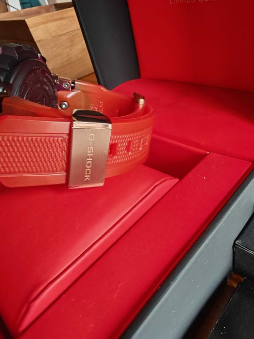 Casio G-Shock MTG-B1000VL-4AER Volcanic Lightning Limited (świet. st.)