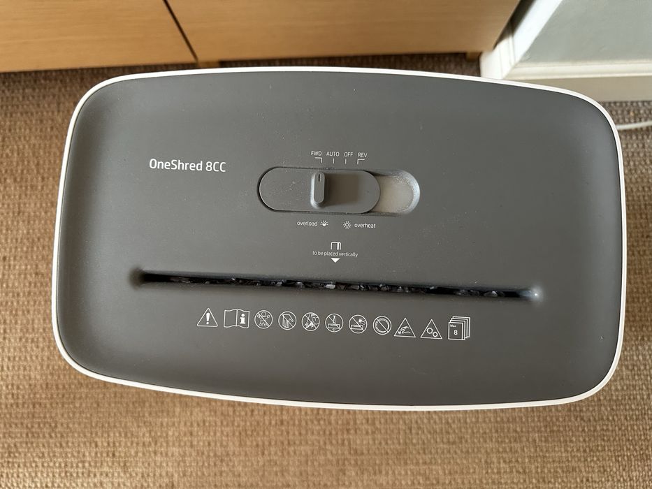 Niszczarka dokumentów HP OneShred 8CC