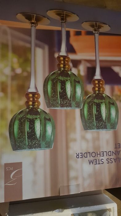 Набір скляних підлогових свічників