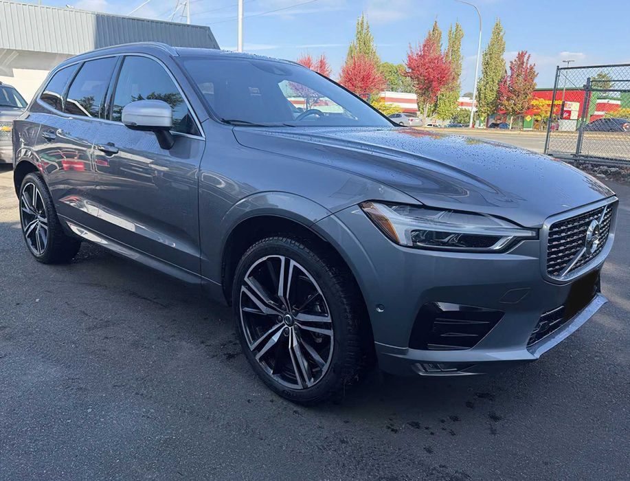 Volvo XC60 T5 R-Design      2020